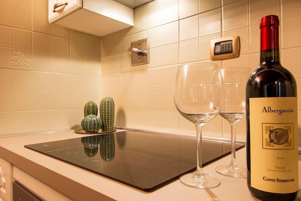 Demedici Apt W/ 2Br 1' Walk Uffizi & Ponte Vecchio Appartement Florence Buitenkant foto
