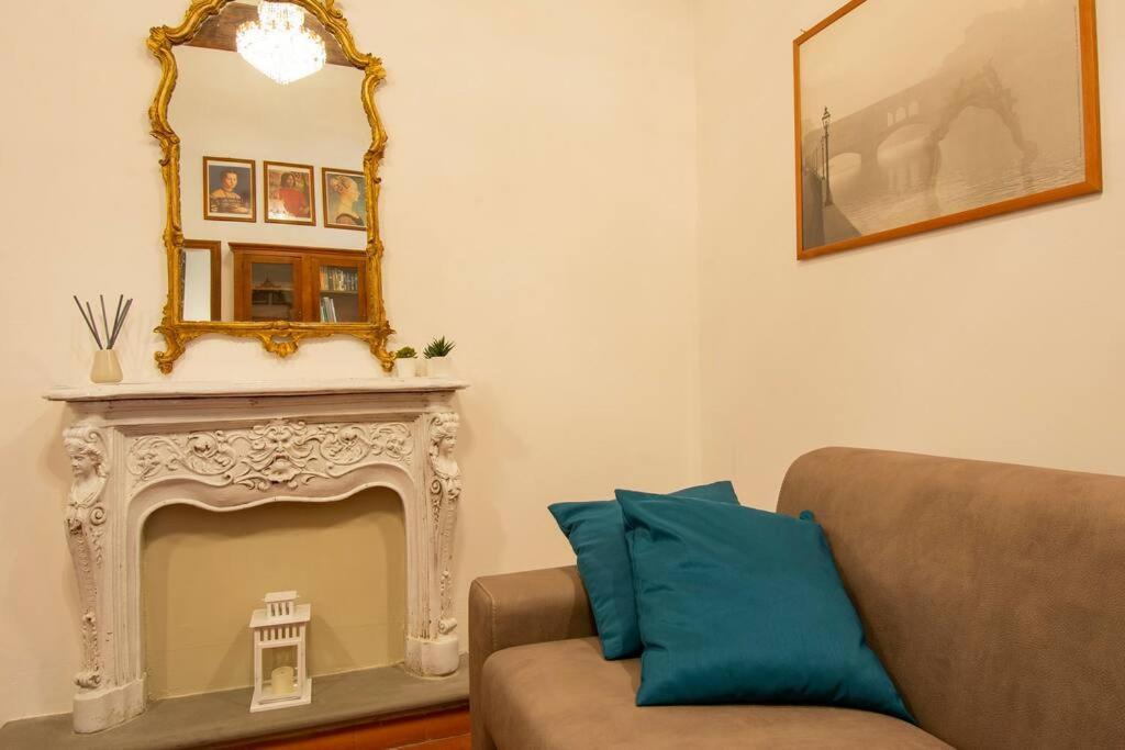Demedici Apt W/ 2Br 1' Walk Uffizi & Ponte Vecchio Appartement Florence Buitenkant foto